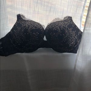 Victoria’s secret bra